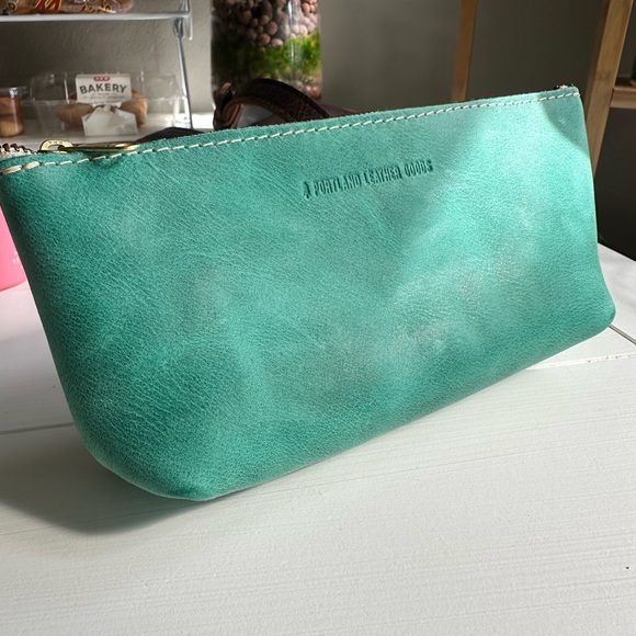 Portland Leather Handbags - Portland Leather utility pouch in reef